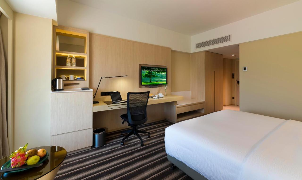 Отель The Saujana Kuala Lumpur Шах-Алам Экстерьер фото Deluxe Room
