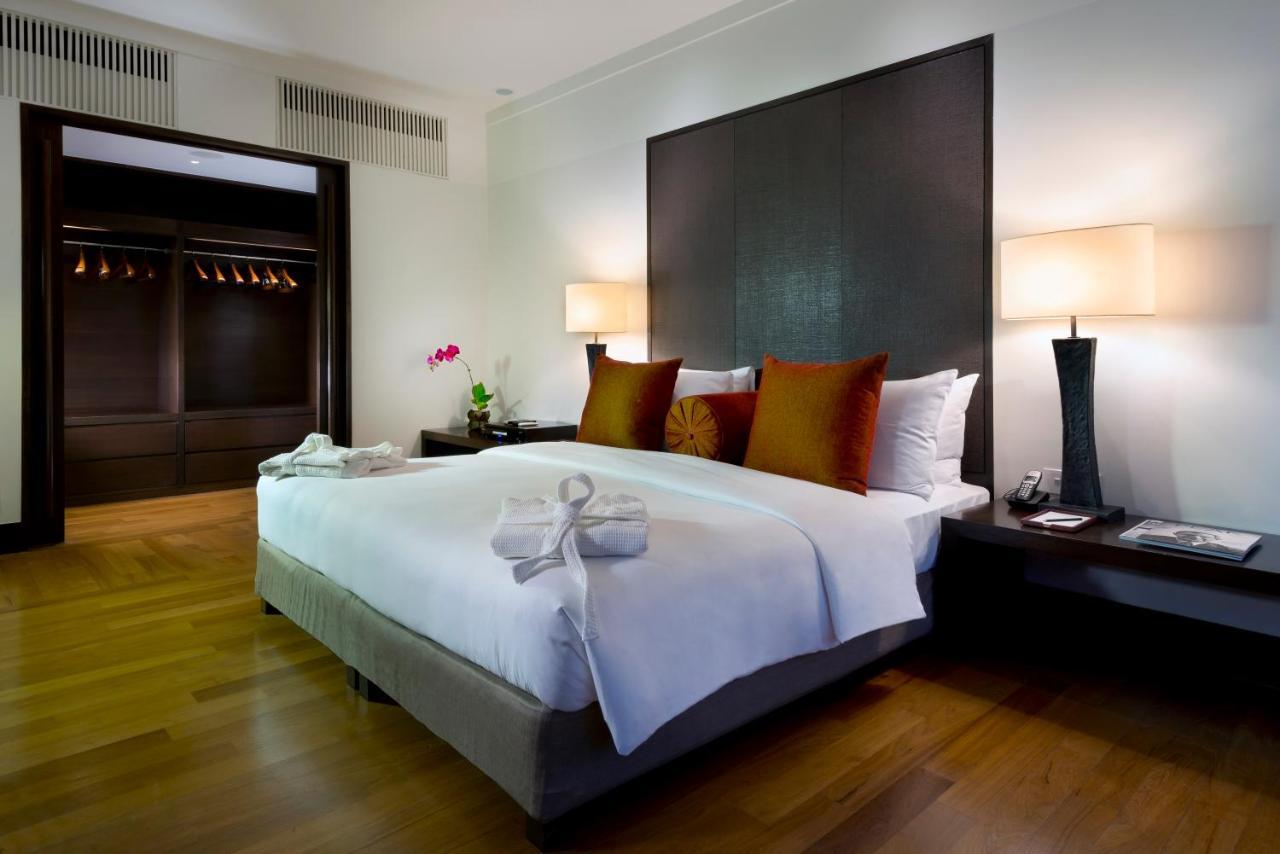 Отель The Saujana Kuala Lumpur Шах-Алам Экстерьер фото A bedroom at the hotel