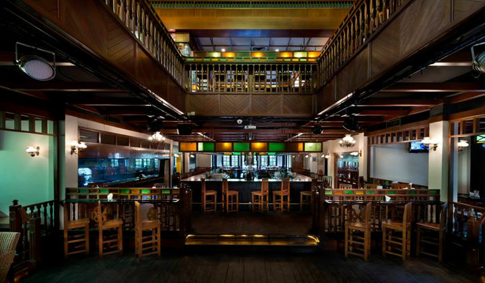 Отель The Saujana Kuala Lumpur Шах-Алам Экстерьер фото The interior of the restaurant